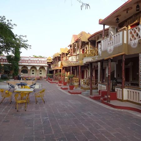 Chokhi Dhani Indore Ngoại thất bức ảnh