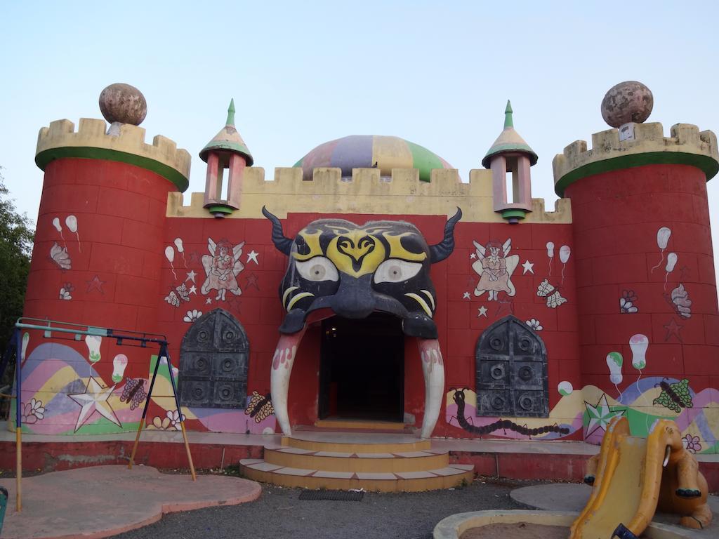 Chokhi Dhani Indore Ngoại thất bức ảnh